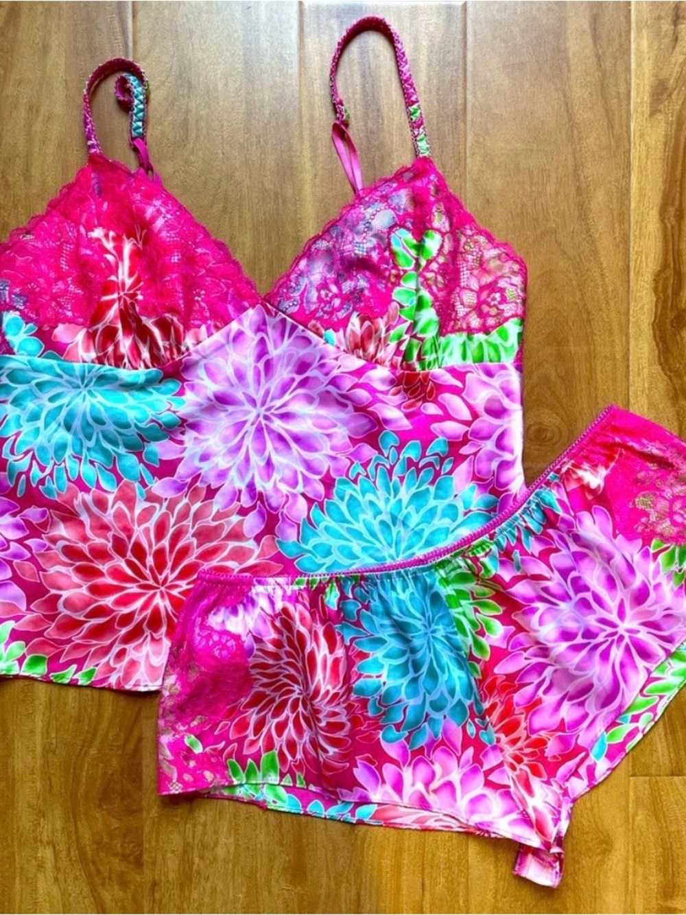 La SENZA Pink Multicolor Floral Lace Trim Satin Cami & Short Set